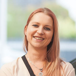 Carina Schneider